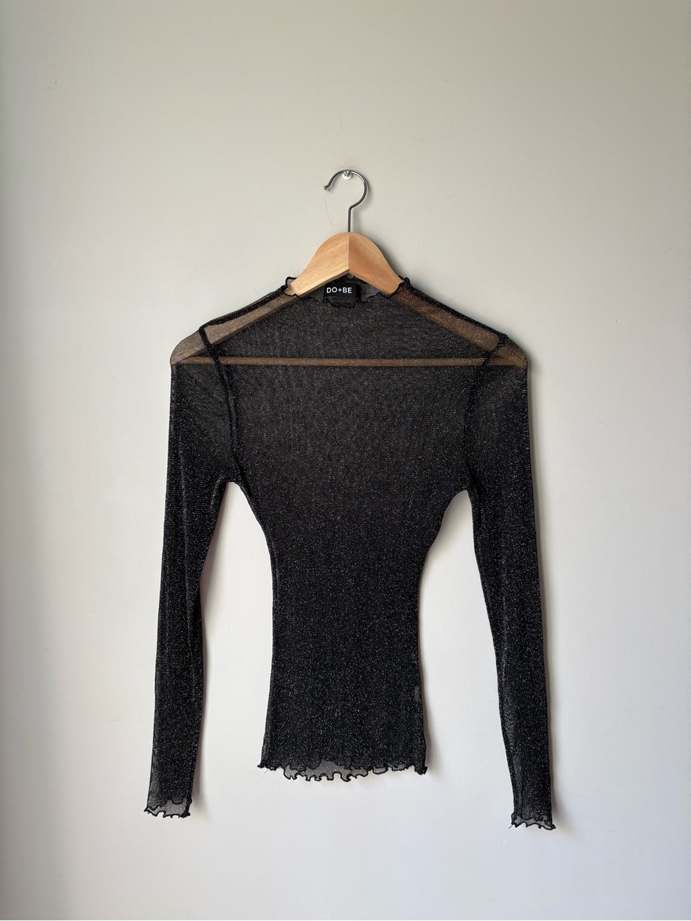 DO+BE Black Glitter Sheer Long-Sleeve Scallop Trim Mesh Top
